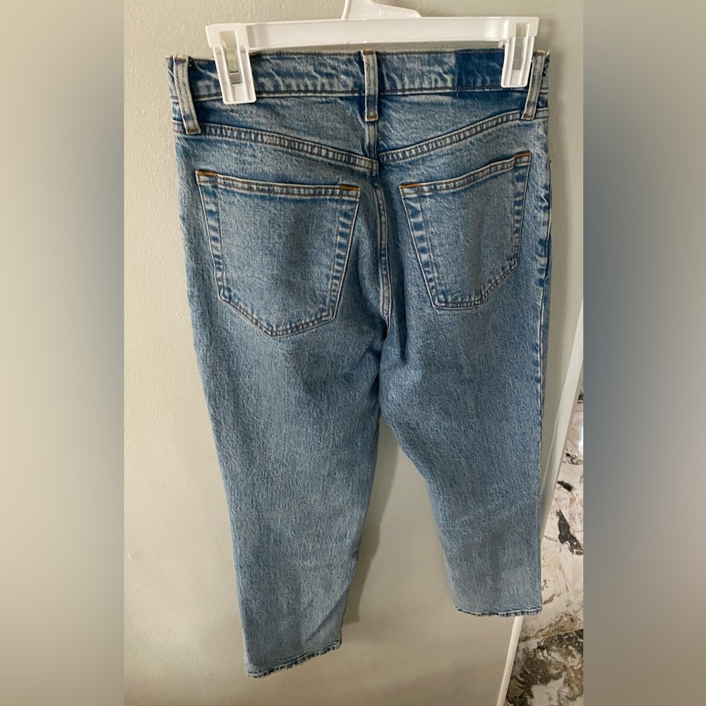 Abercrombie & Fitch 90’s Straight Ultra High Rise. - image 2